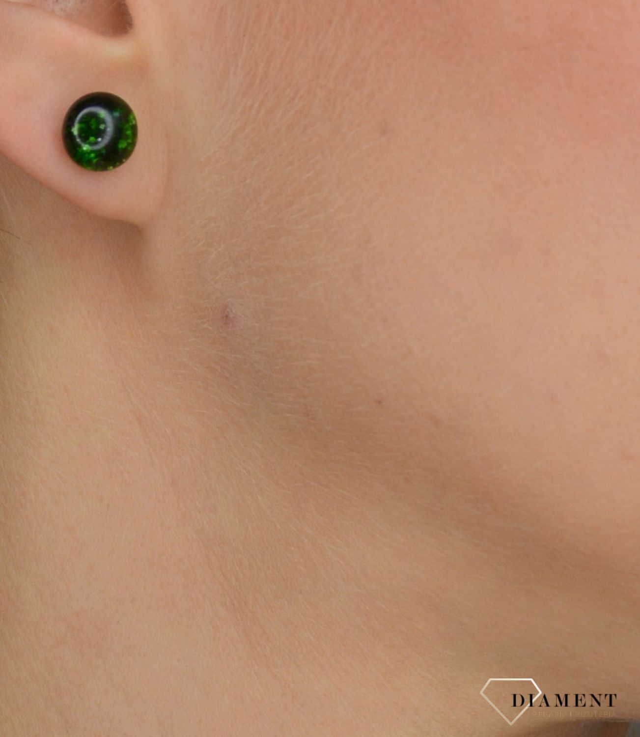 Kolczyki szkło weneckie zielone sztyfty 27.jpg